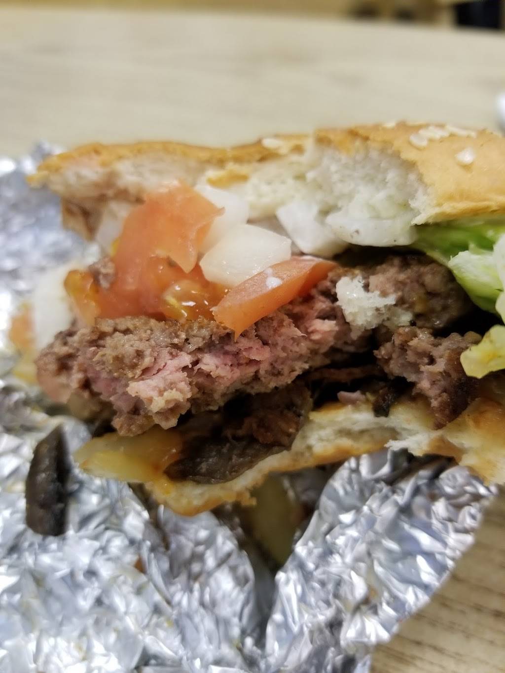 Five Guys | meal takeaway | 350 NY-110, Huntington Station, NY 11746, USA | 6312714144 OR +1 631-271-4144
