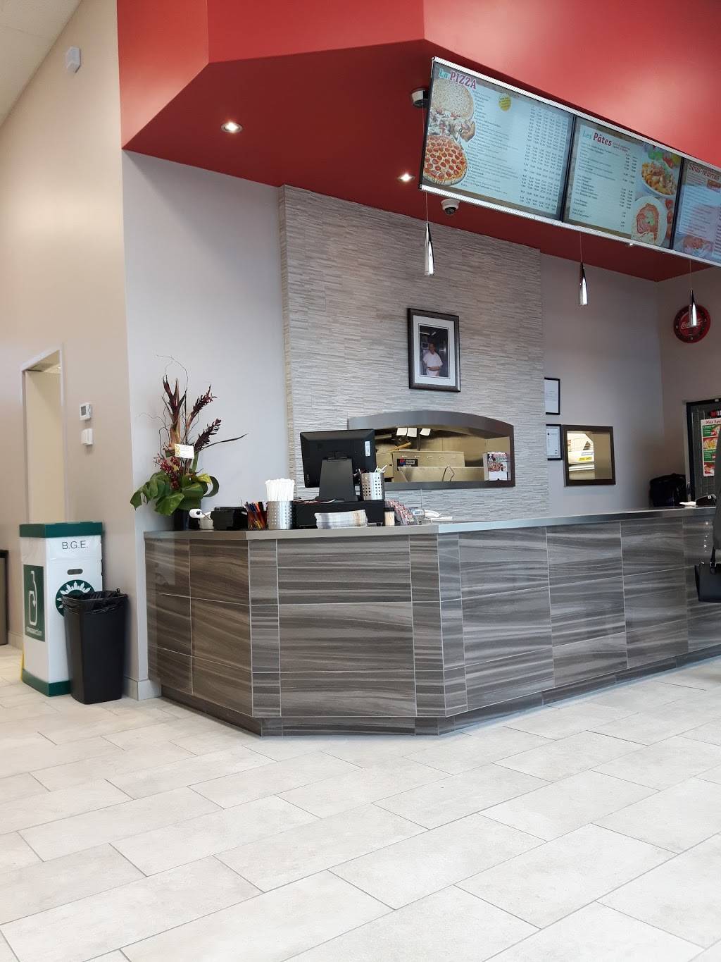 Pizza Jacques Cartier | restaurant | 1015 Boulevard du Quartier, Brossard, QC J4Z 0M8, Canada | 4505505555 OR +1 450-550-5555