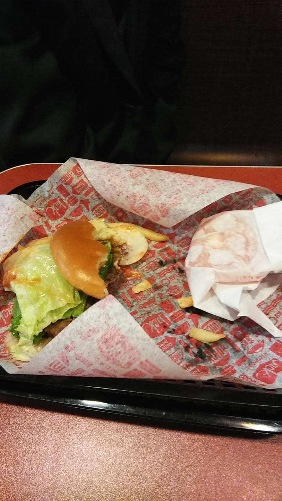 Jack in the Box | restaurant | 27256 CA-74, Menifee, CA 92585, USA | 9514380800 OR +1 951-438-0800