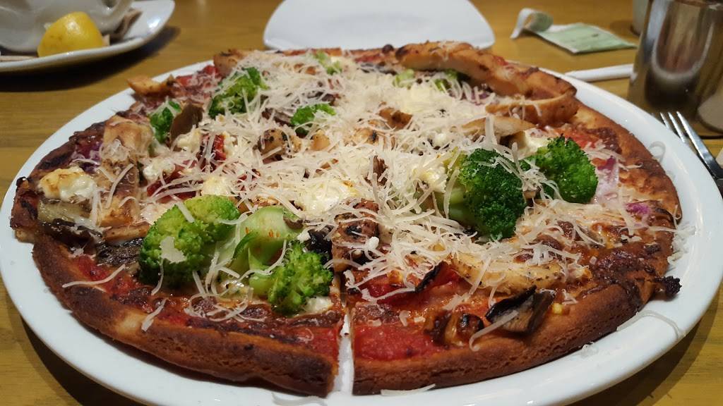 California Pizza Kitchen | restaurant | 4040 City Ave, 3 City Line bldg 1 spc, Philadelphia, PA 19131, USA | 2154737010 OR +1 215-473-7010