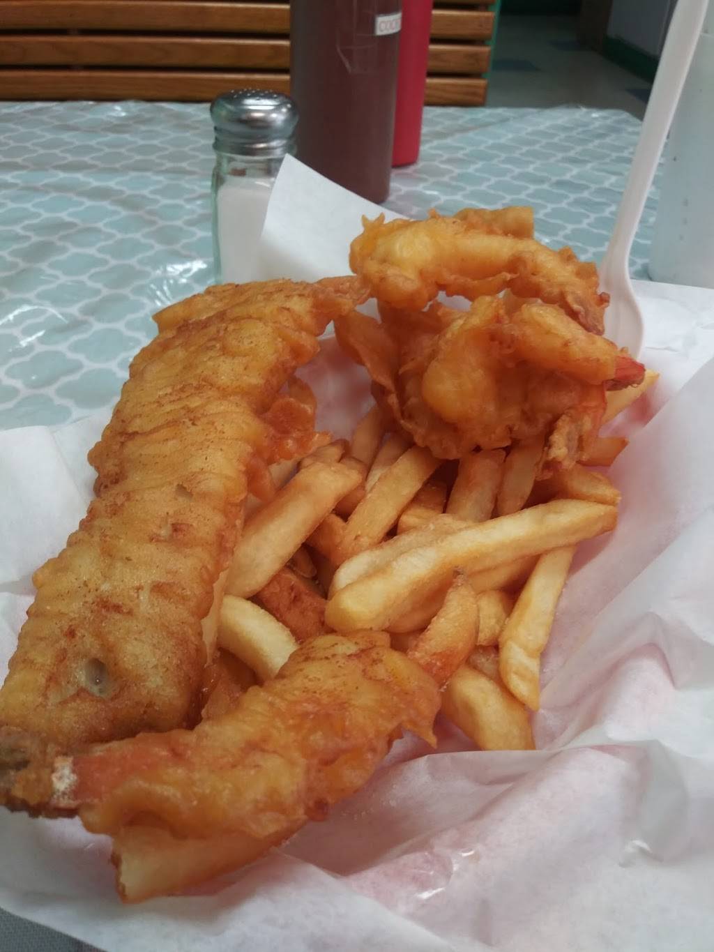 Tugboat Fish & Chips | restaurant | 150 Longbrook Way, Pleasant Hill, CA 94523, USA | 9256950012 OR +1 925-695-0012