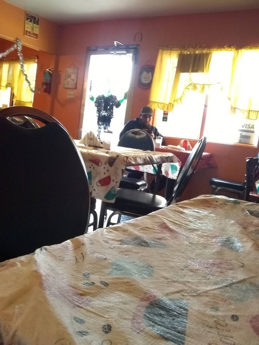 Arturos Cafe | restaurant | 3610 S Presa St, San Antonio, TX 78210, USA | 2105326607 OR +1 210-532-6607