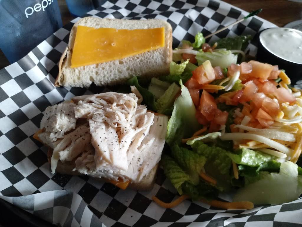 Quackers Last Stop | restaurant | 2105 W 7th Ave, Eugene, OR 97402, USA | 5414855925 OR +1 541-485-5925