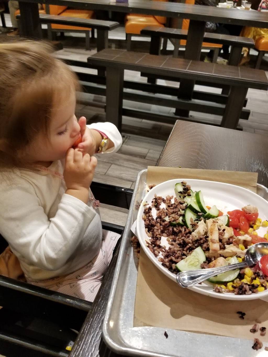 CoreLife Eatery | restaurant | 4335 E 82nd St, Indianapolis, IN 46250, USA | 3175379815 OR +1 317-537-9815