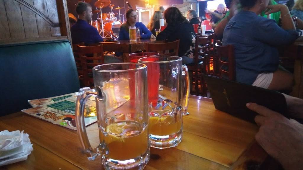 Eagles Nest Sports Grill | restaurant | 8455 Boat Club Rd, Fort Worth, TX 76179, USA | 8172368881 OR +1 817-236-8881