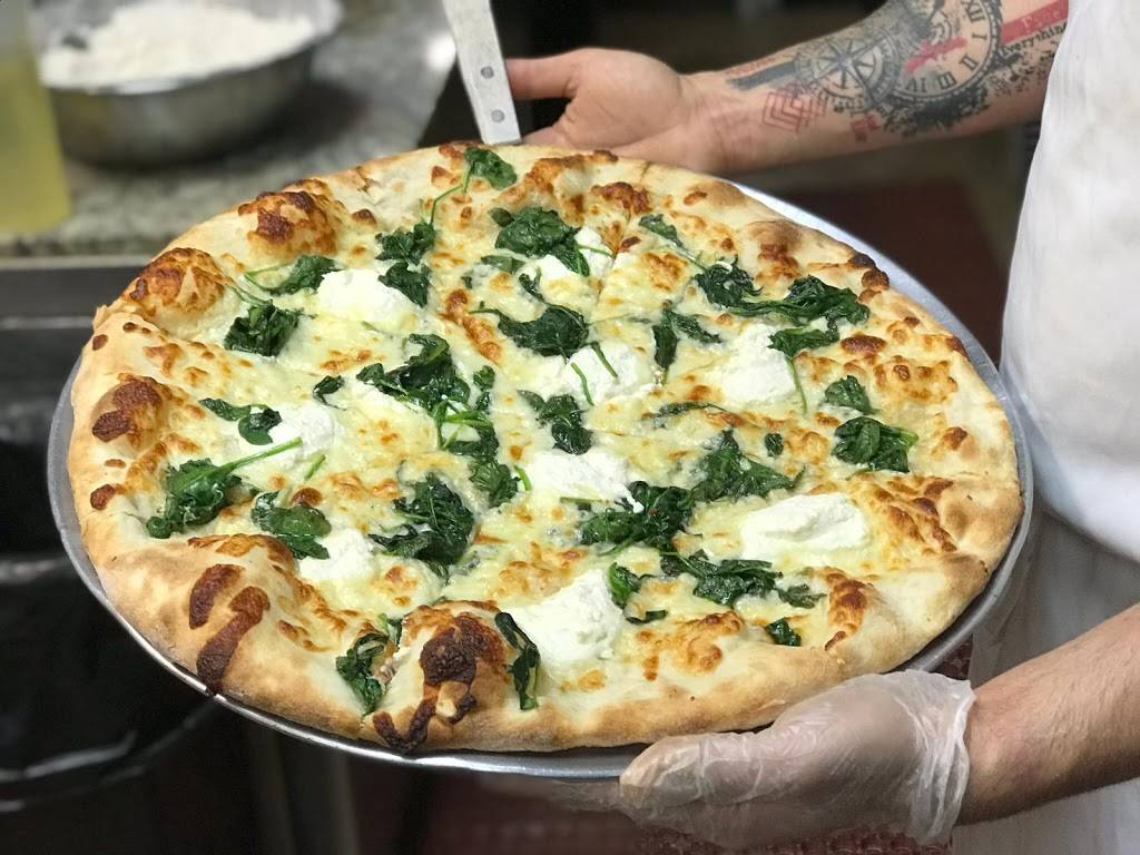 Puccinis Restaurant & Pizza - Boca Raton | restaurant | 9874 Yamato Rd, Boca Raton, FL 33434, USA | 5614794211 OR +1 561-479-4211