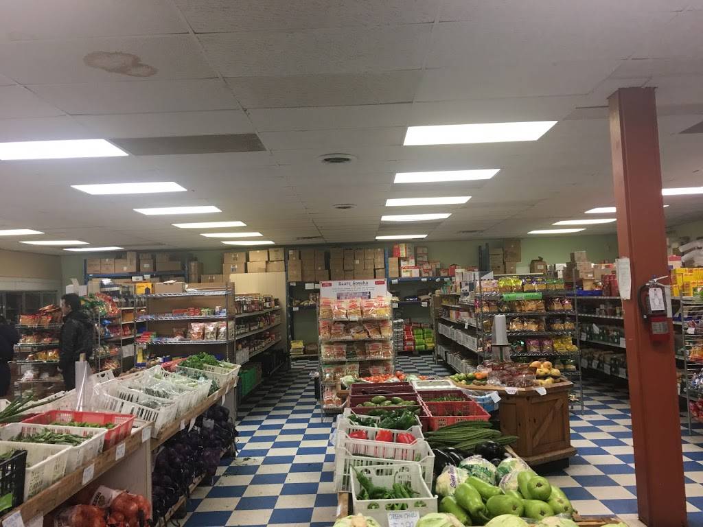 Onkar Foods & Spices | restaurant | 13-15, 101 Hazelglen Drive, Kitchener, ON N2M 5A2, Canada | 5197454699 OR +1 519-745-4699