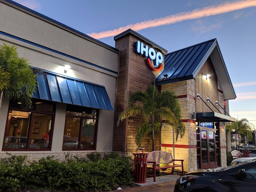 IHOP | restaurant | 11350 Bloomingdale Ave, Riverview, FL 33578, USA | 8134360185 OR +1 813-436-0185