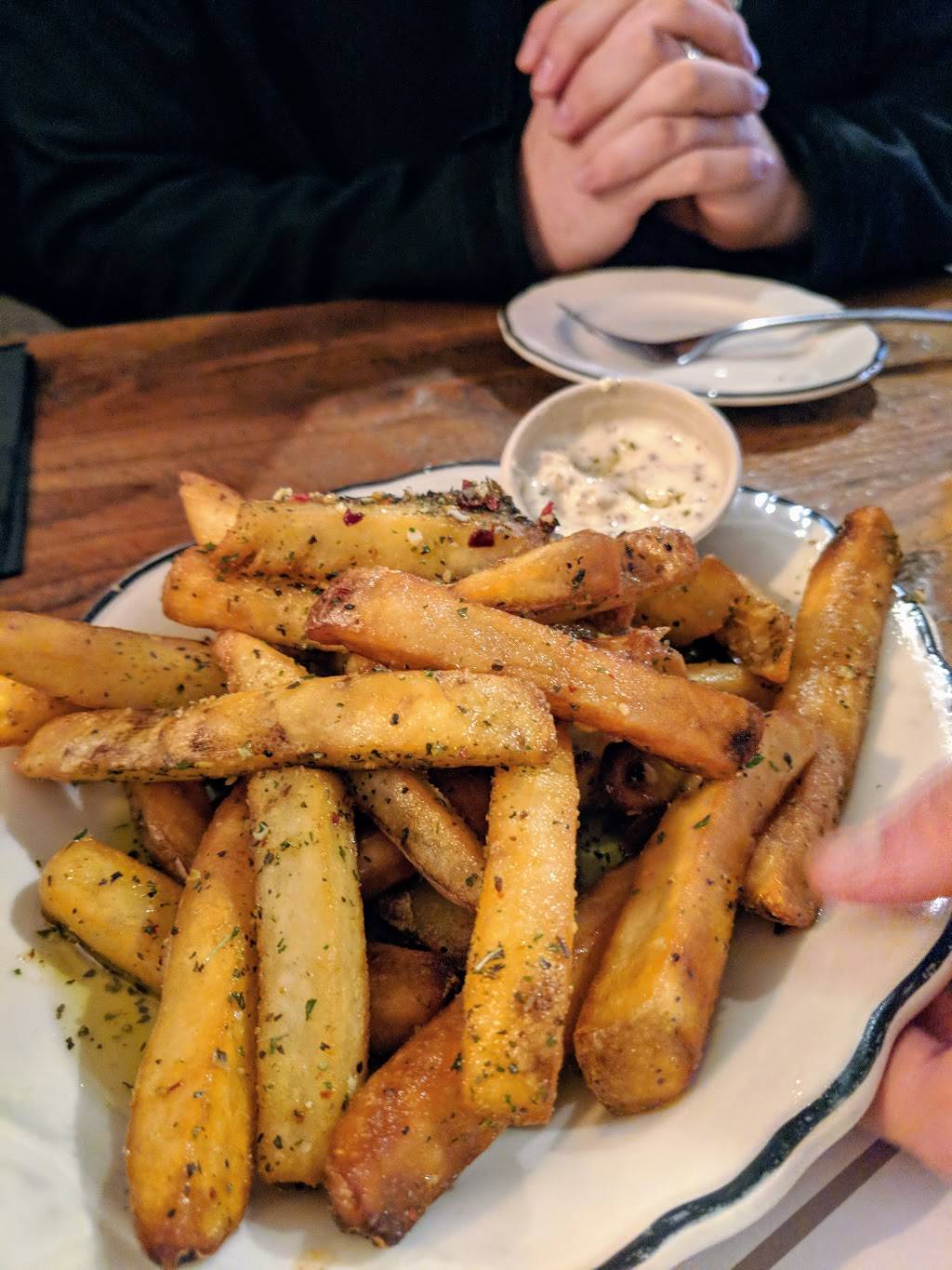 Wicked Sisters | restaurant | 3845 Falls Rd, Baltimore, MD 21211, USA | 4108780884 OR +1 410-878-0884