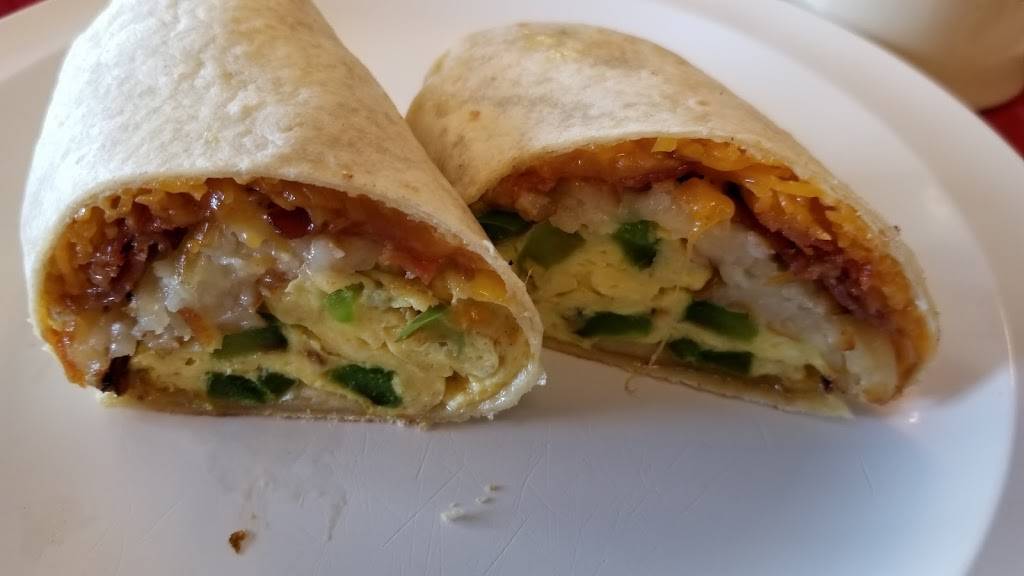 Charlies Diner | restaurant | 8929 Philips Hwy, Jacksonville, FL 32256, USA | 9043630990 OR +1 904-363-0990