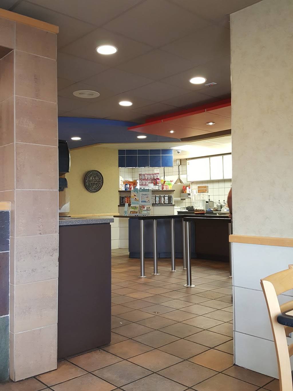 Dairy Queen Grill & Chill | restaurant | 2532 Glendale Ave, Howard, WI 54313, USA | 9204344890 OR +1 920-434-4890