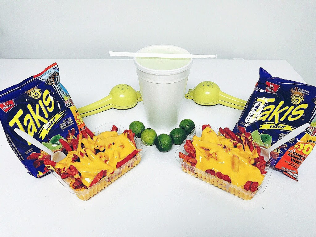 Orlandos Snack | meal takeaway | 2904 Springfield Ave, Laredo, TX 78040, USA | 9565681115 OR +1 956-568-1115