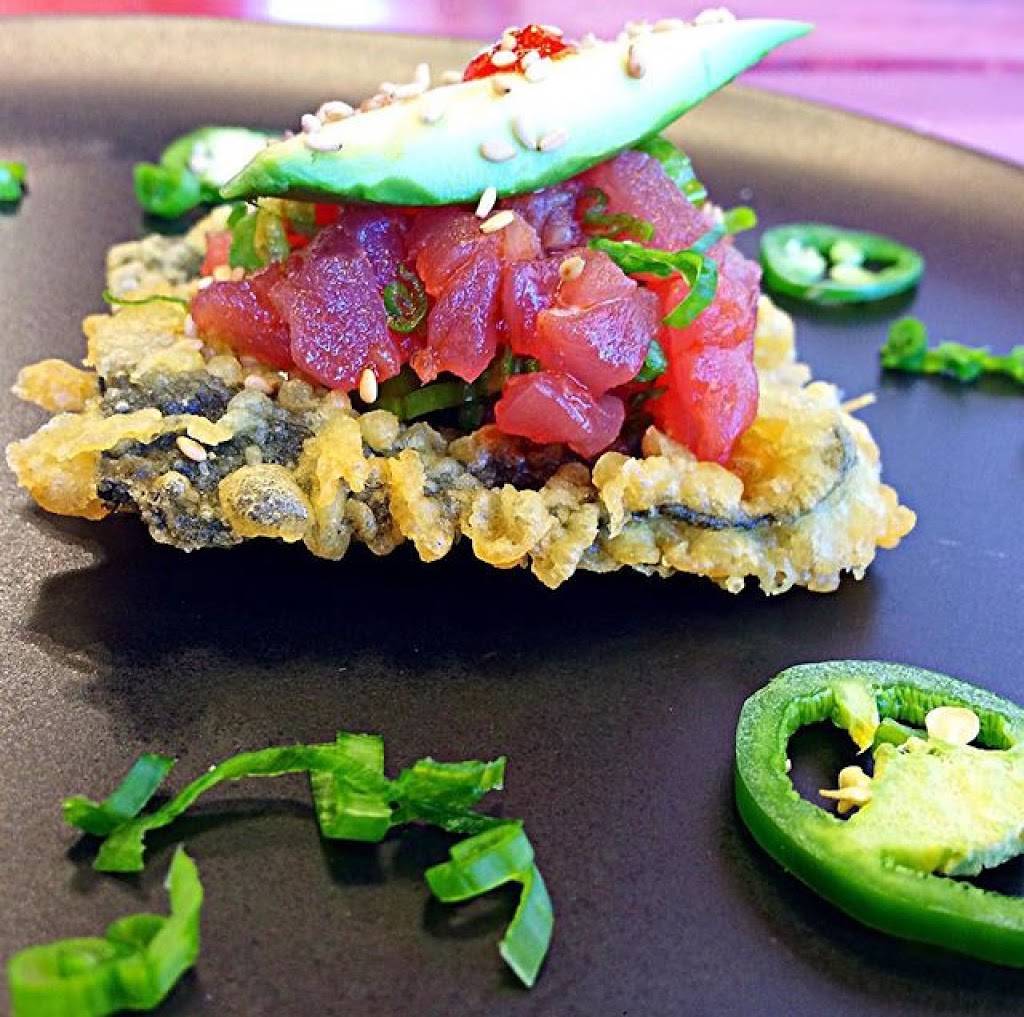 Meshuga 4 Sushi | restaurant | 526 N La Brea Ave, Los Angeles, CA 90036, USA | 3239649985 OR +1 323-964-9985