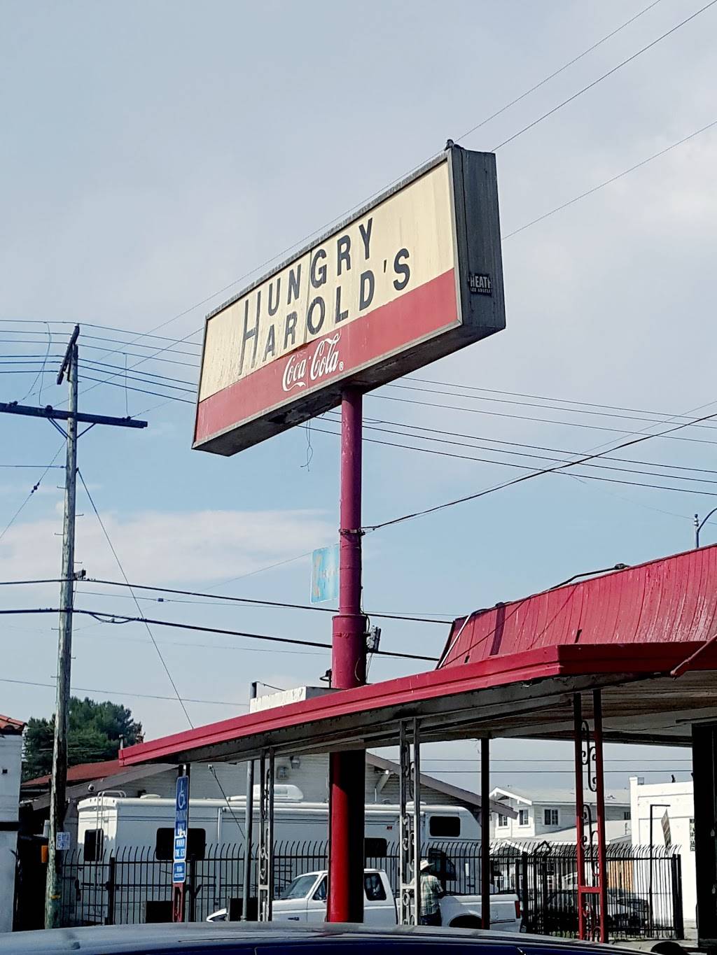 Hungry Harolds | restaurant | 3453 W Slauson Ave, Los Angeles, CA 90043, USA | 3232991817 OR +1 323-299-1817