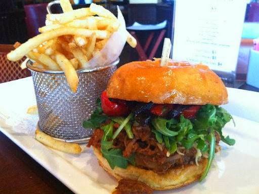 High Street Grill | restaurant | 310 S High St, Columbus, OH 43215, USA | 6142207007 OR +1 614-220-7007