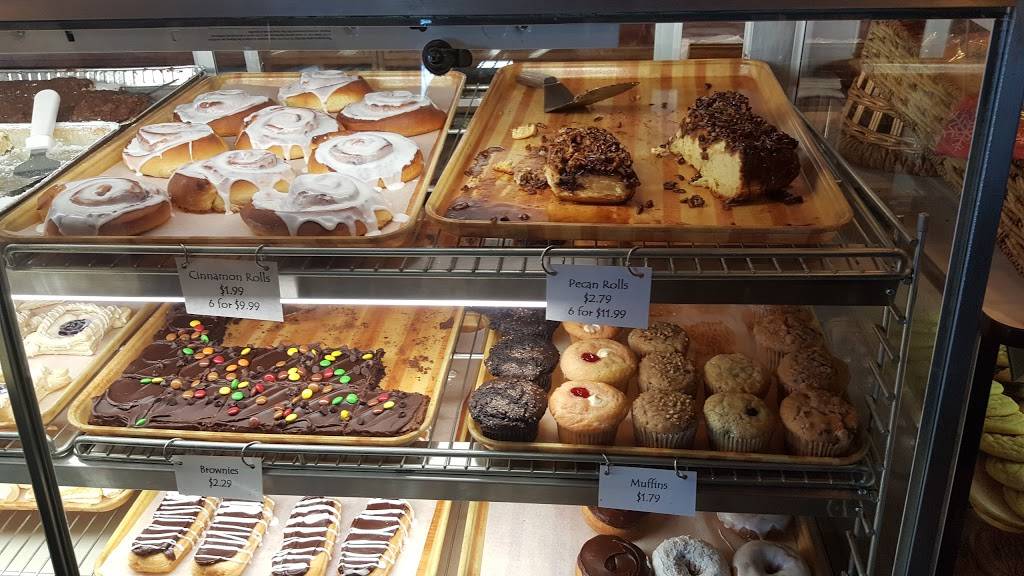 Scaturos Baking Co & Cafe | restaurant | 19 Green Bay Rd, Sturgeon Bay, WI 54235, USA | 9207468727 OR +1 920-746-8727