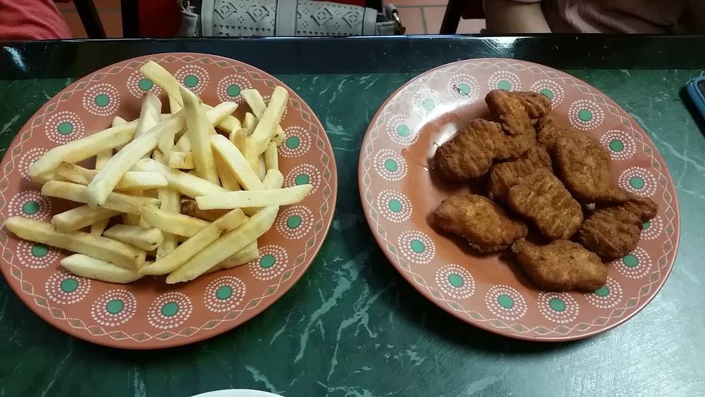 China Lake Chinese Restaurant | restaurant | 8214 Lakeview Pkwy, Rowlett, TX 75088, USA | 9724757262 OR +1 972-475-7262