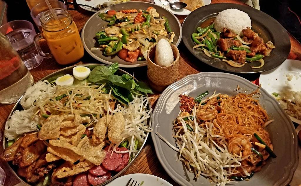 Look | restaurant | 622 Washington Ave, Brooklyn, NY 11238, USA | 7186220026 OR +1 718-622-0026