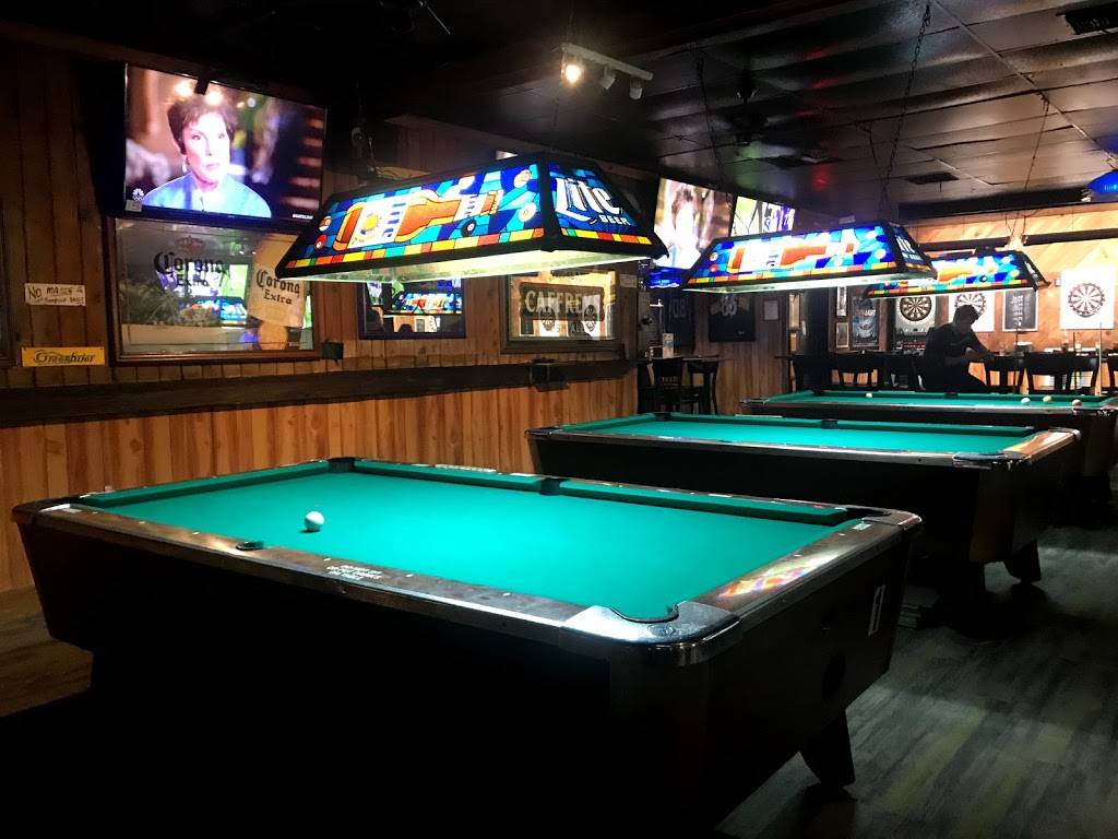 Greenbrier Bar & Restaurant | restaurant | 1100 Powerline Rd, Pompano Beach, FL 33069, USA | 9549727300 OR +1 954-972-7300