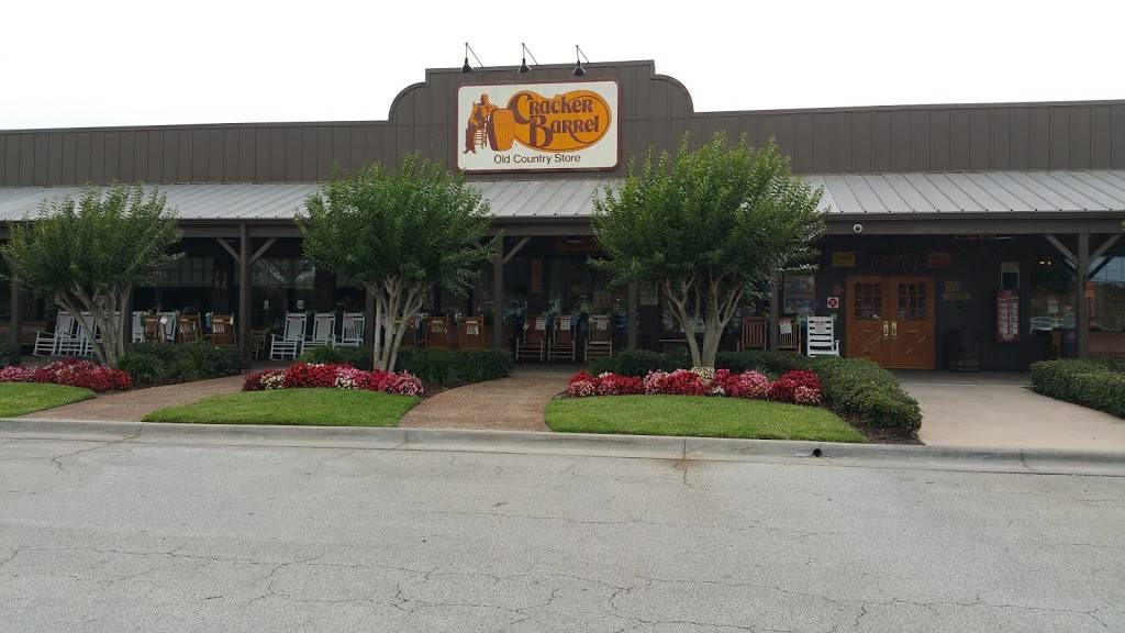 Cracker Barrel Old Country Store | restaurant | 7225 George T Edwards Dr, Melbourne, FL 32940, USA | 3212420350 OR +1 321-242-0350