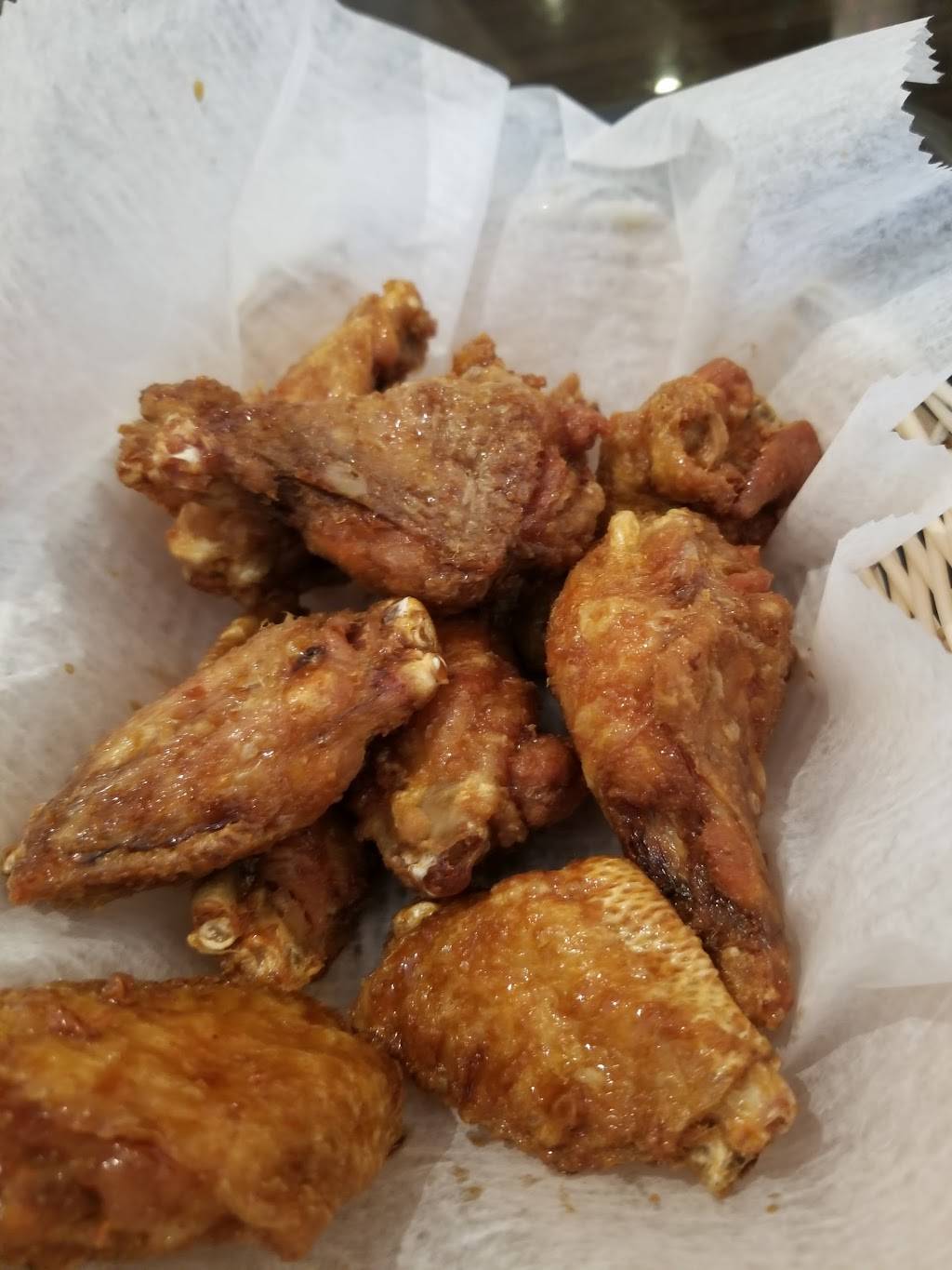 Inboston | restaurant | 36 Laurel Rd, East Northport, NY 11731, USA | 6316518004 OR +1 631-651-8004