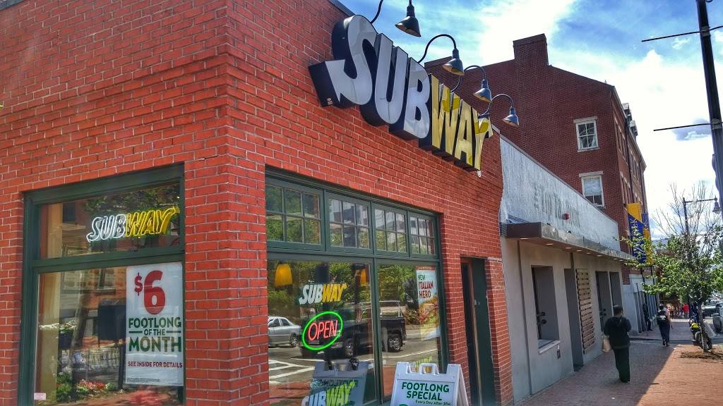 Subway | meal takeaway | 138 Cambridge St, Boston, MA 02114, USA | 6177224068 OR +1 617-722-4068
