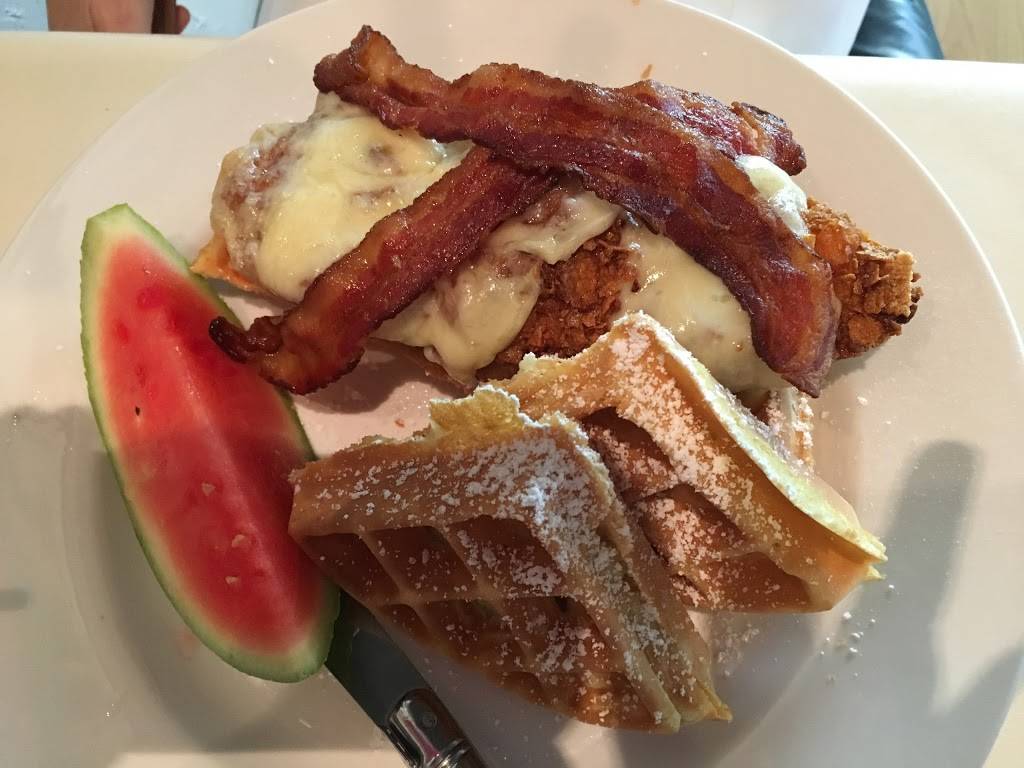 Gallery Grille | restaurant | 383 Tequesta Dr, Tequesta, FL 33469, USA | 5615753775 OR +1 561-575-3775