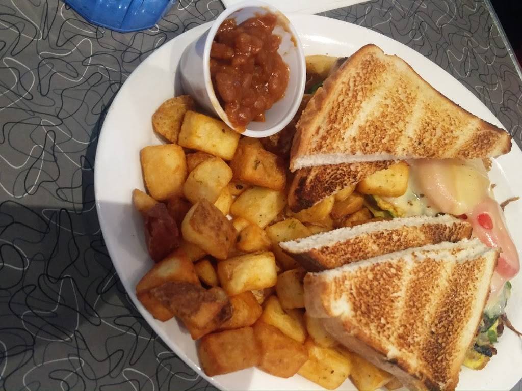 Zaks Diner Kanata | restaurant | 499 Terry Fox Dr, Kanata, ON K2T 1H7, Canada | 6134355483 OR +1 613-435-5483