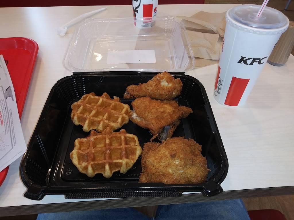 KFC | restaurant | 238 Chicago Dr, Jenison, MI 49428, USA | 6164575080 OR +1 616-457-5080