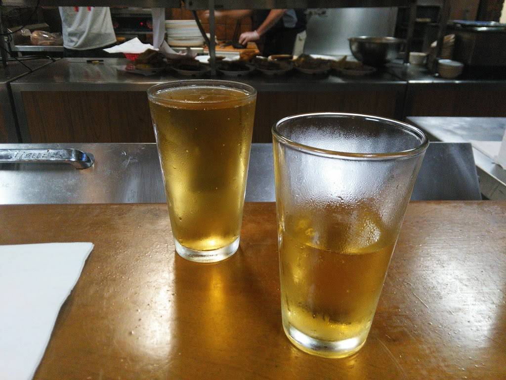 Woodys Bar-B-Q | restaurant | 2227 W New Haven Ave, West Melbourne, FL 32904, USA | 3219519163 OR +1 321-951-9163