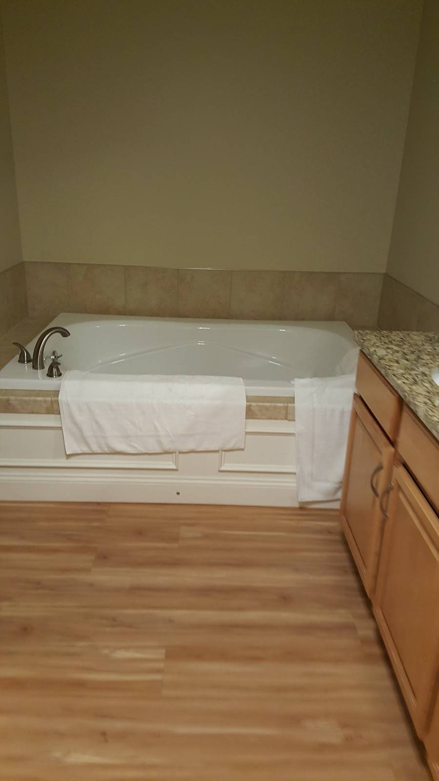 Steele Hill Resort | restaurant | 516 Steele Hill Rd, Sanbornton, NH 03259, USA | 8557067233 OR +1 855-706-7233