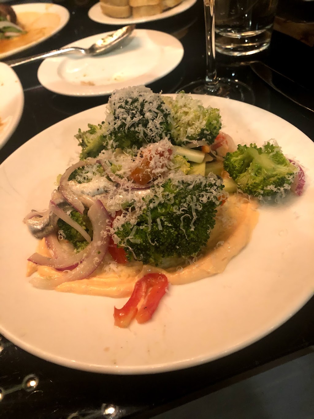 Roast | restaurant | 1128 Washington Blvd, Detroit, MI 48226, USA | 3139612500 OR +1 313-961-2500