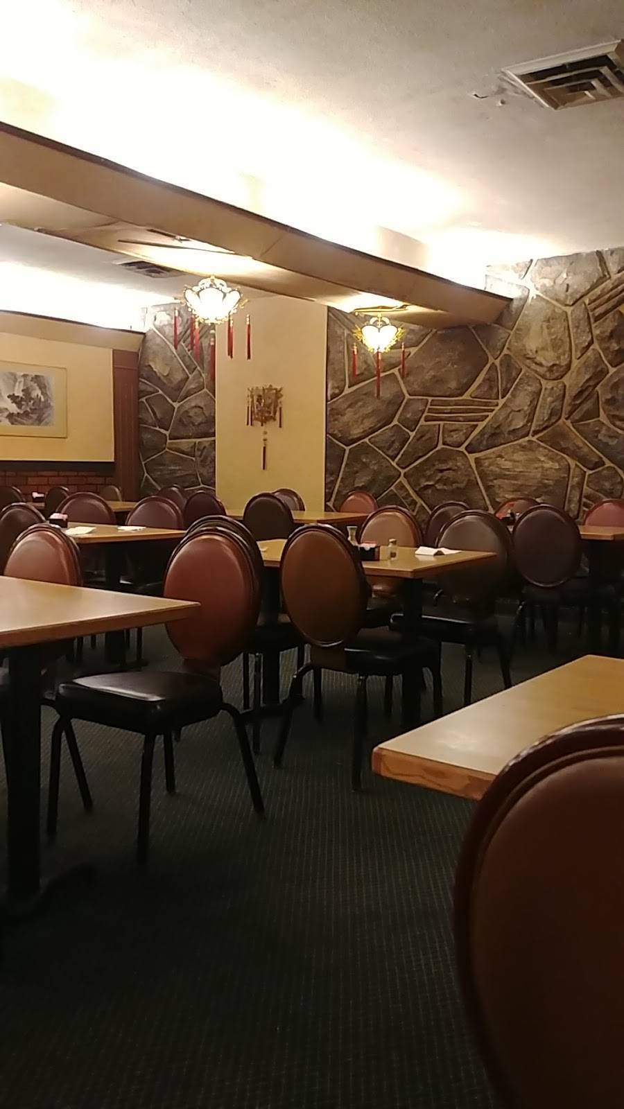 A Touch of Hunan | restaurant | 6267 N 76th St, Milwaukee, WI 53218, USA | 4143537511 OR +1 414-353-7511