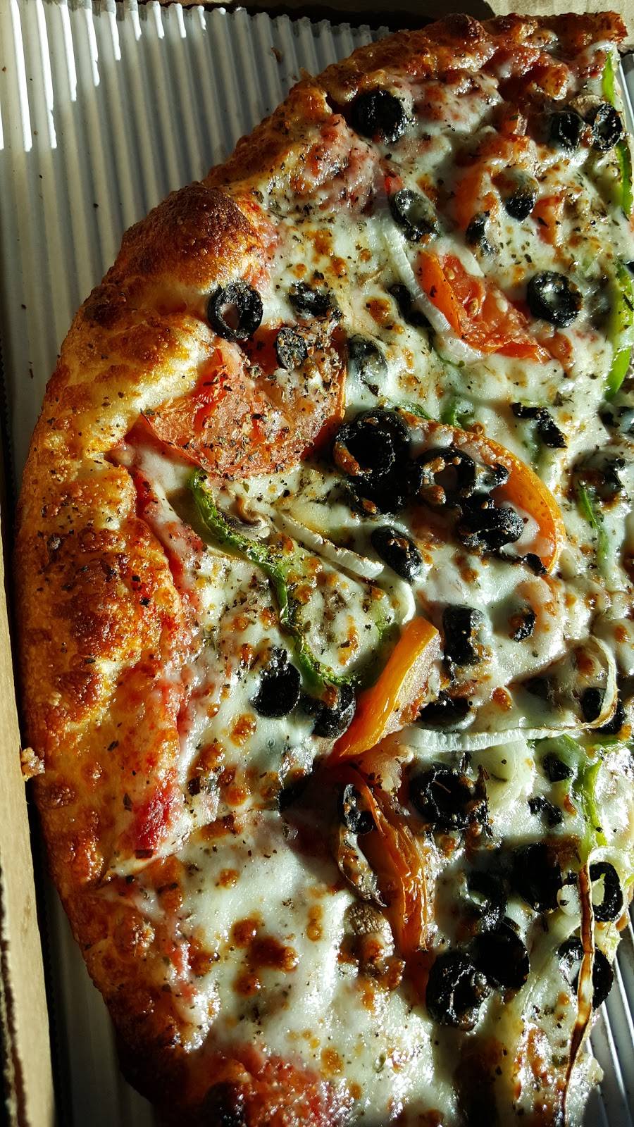 Red Baron Pizza | restaurant | 14519 Main St SUITE C, Hesperia, CA 92345, USA | 7609496190 OR +1 760-949-6190