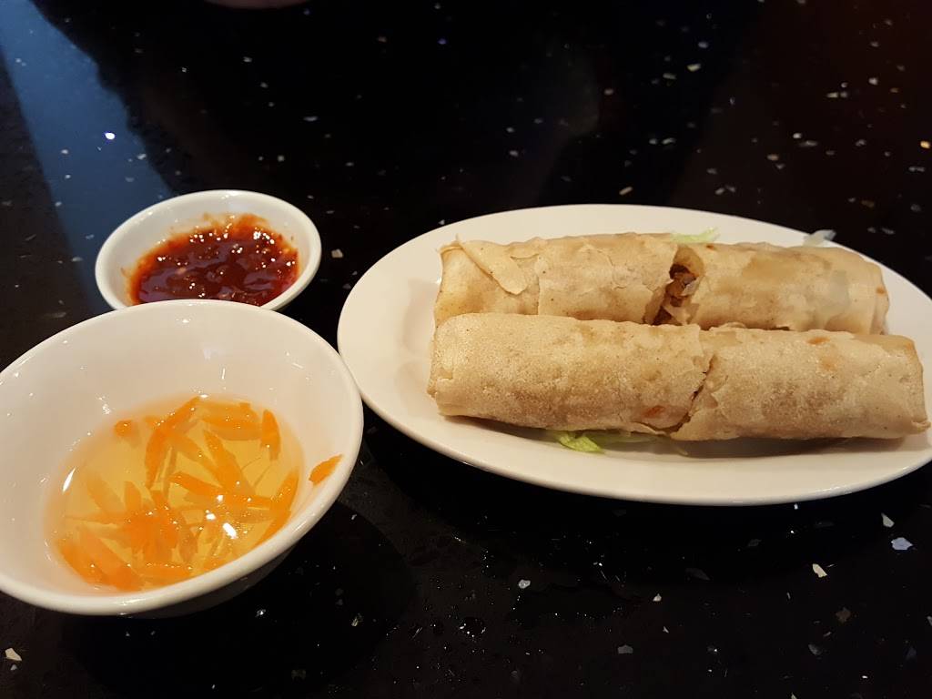 Com Pho Asia | restaurant | 16635 Yonge St, Newmarket, ON L3X 1W4, Canada | 9058309626 OR +1 905-830-9626