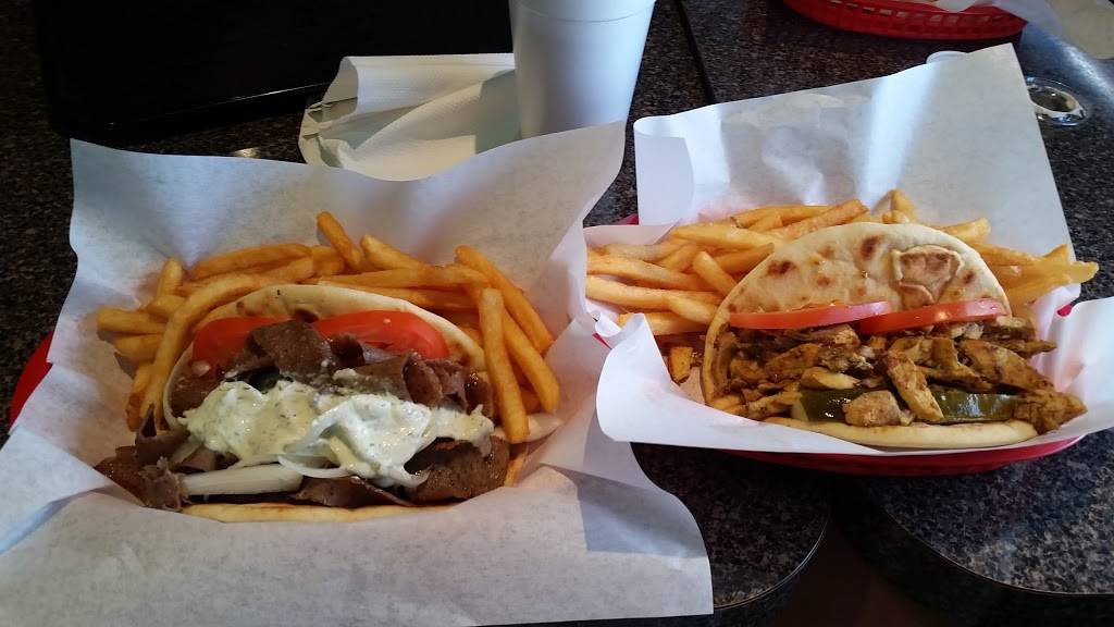 Chicago Gyros | restaurant | 717 W Union Hills Dr #1, Phoenix, AZ 85027, USA | 6029784976 OR +1 602-978-4976