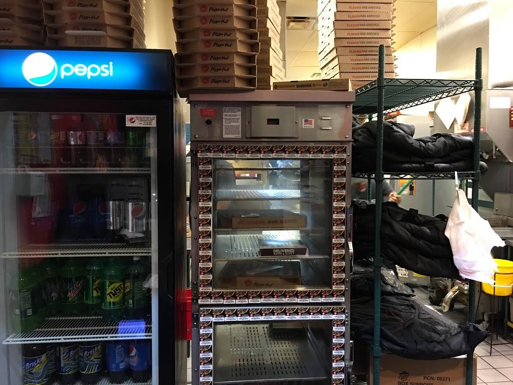 Pizza Hut | restaurant | 111-02 Sutphin Blvd, Jamaica, NY 11435, USA | 7182062403 OR +1 718-206-2403