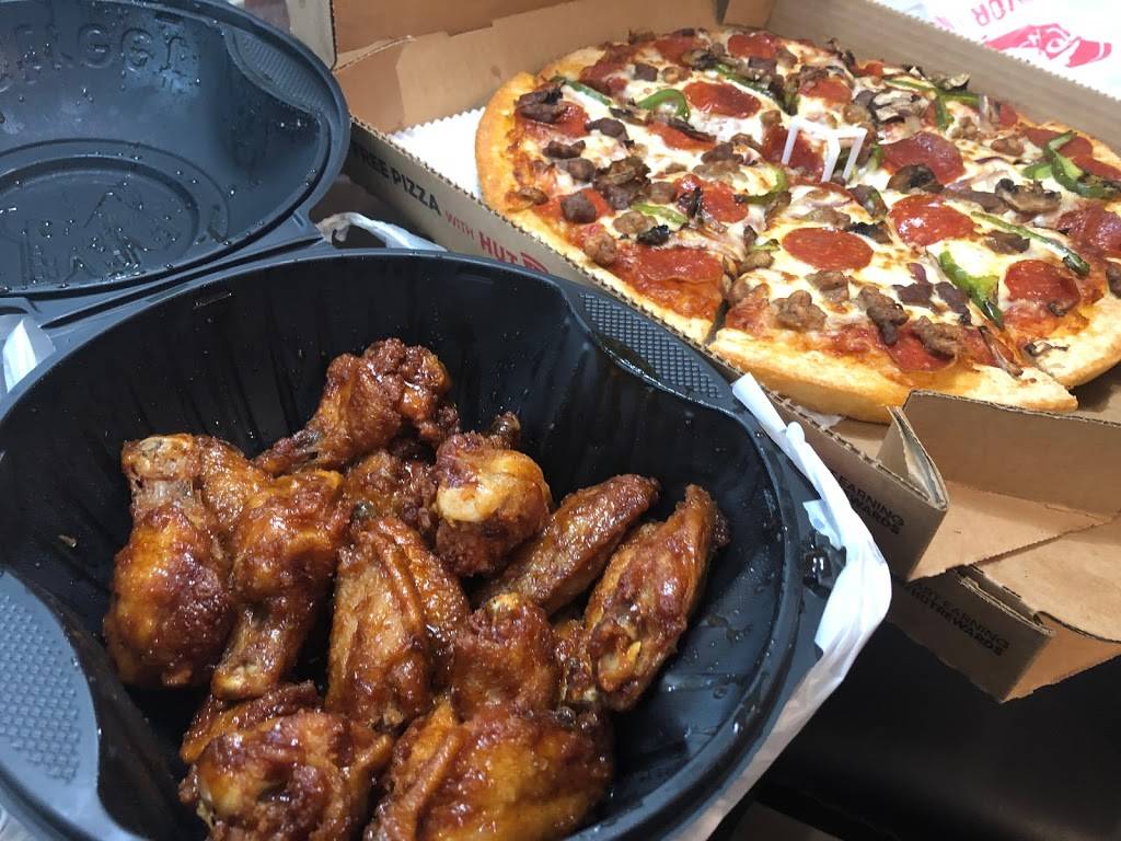 Pizza Hut | restaurant | 15504 Stoneybrook W Pkwy Suite 100, Winter Garden, FL 34787, USA | 4076566203 OR +1 407-656-6203