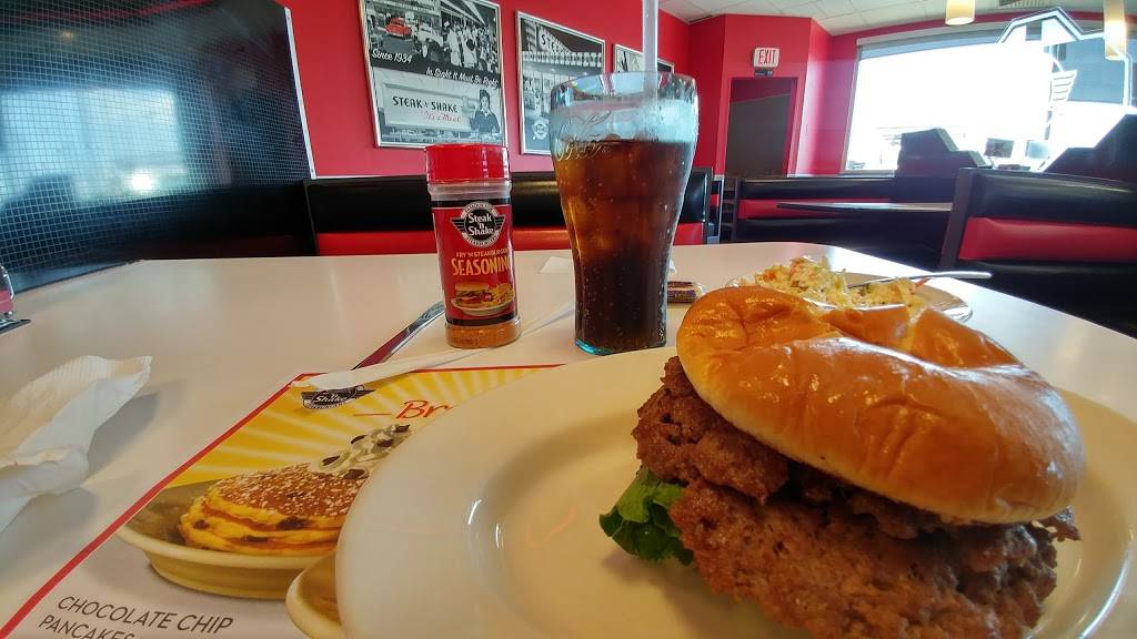 Steak n Shake | restaurant | 5308 Fields Ertel Rd, Cincinnati, OH 45249, USA | 5137709540 OR +1 513-770-9540