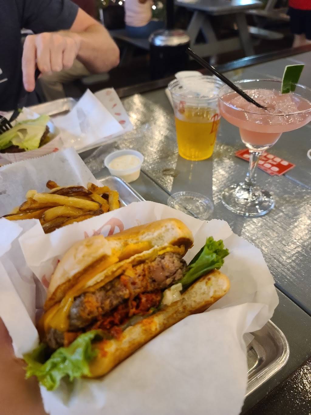 The Burger Joint Heights | restaurant | 2002 N Shepherd Dr, Houston, TX 77008, USA | 7134856734 OR +1 713-485-6734