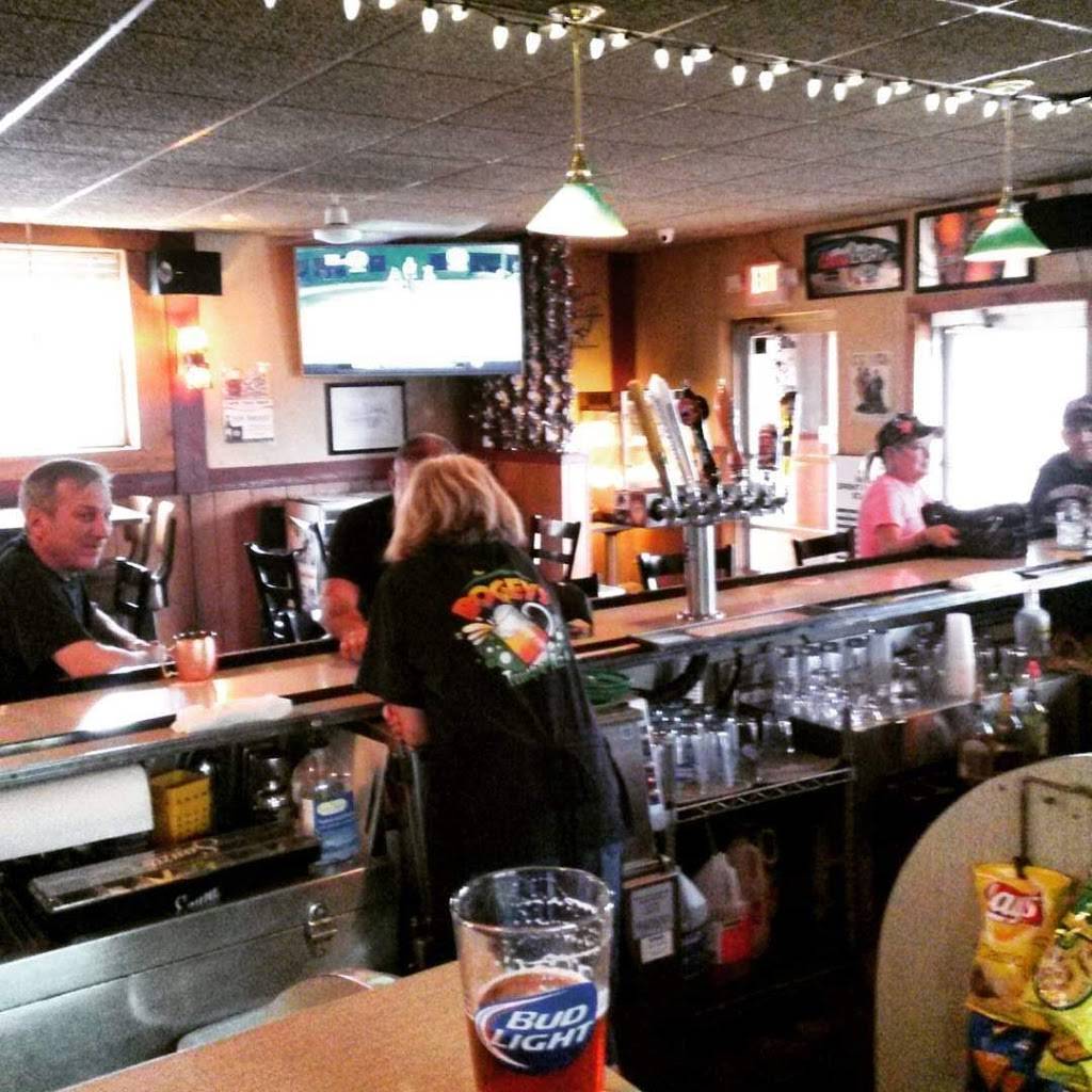 Bogeys | restaurant | 970 Sibley Memorial Hwy, St Paul, MN 55118, USA | 6514547855 OR +1 651-454-7855