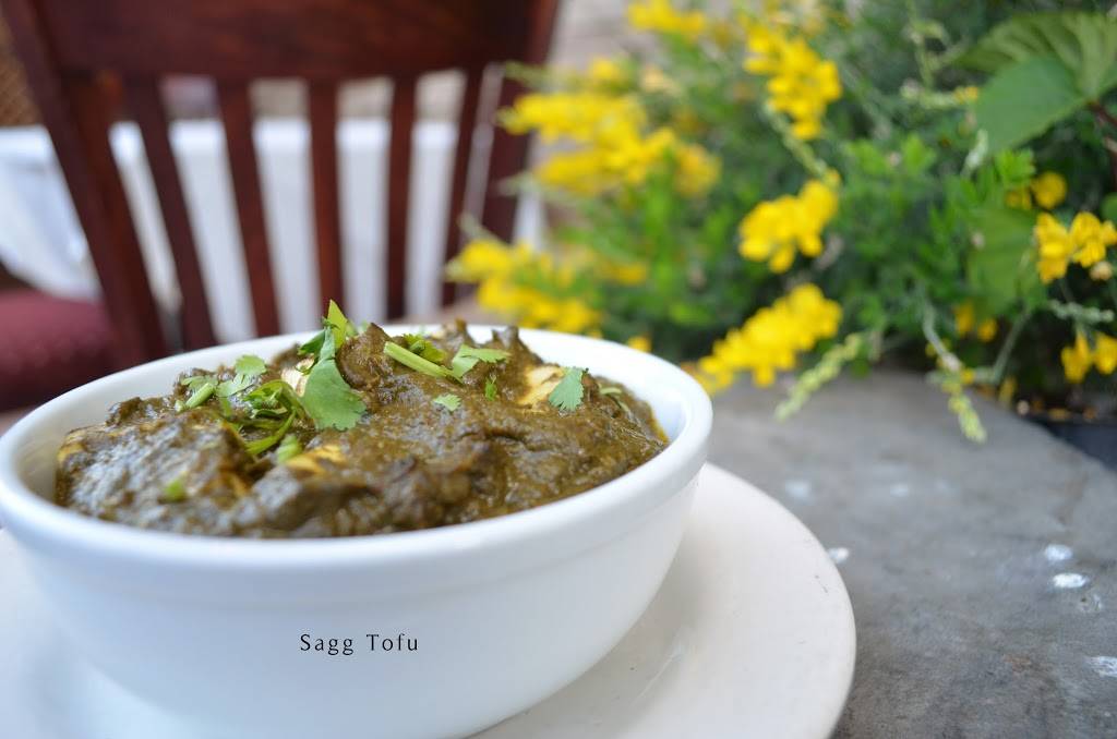 Flavor of India Studio City | meal takeaway | 12321 Ventura Blvd, Studio City, CA 91604, USA | 8187618140 OR +1 818-761-8140