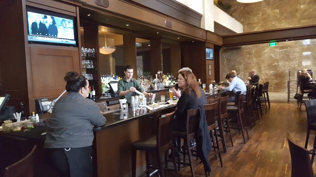 Daily Grill | restaurant | 5410 W Century Blvd, Los Angeles, CA 90045, USA | 3106650149 OR +1 310-665-0149