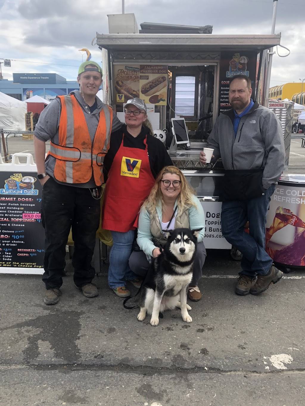 Tiki Petes Alaskan Grill | restaurant | 2435 Spenard Rd, Anchorage, AK 99503, USA | 9073020463 OR +1 907-302-0463