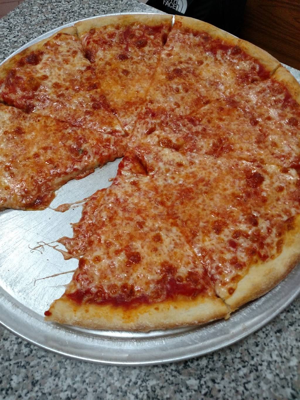 Ginos Pizzeria | restaurant | 4006 13th Ave, Brooklyn, NY 11218, USA | 7188715920 OR +1 718-871-5920