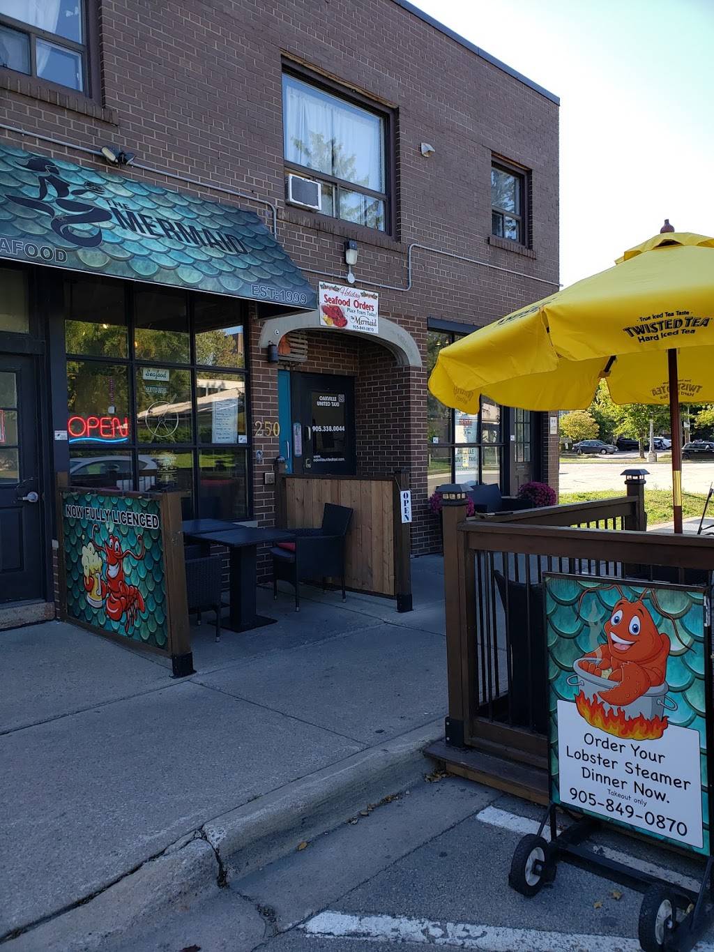 The Mermaid | restaurant | 250 Kerr St, Oakville, ON L6K 3B2, Canada | 9058490870 OR +1 905-849-0870