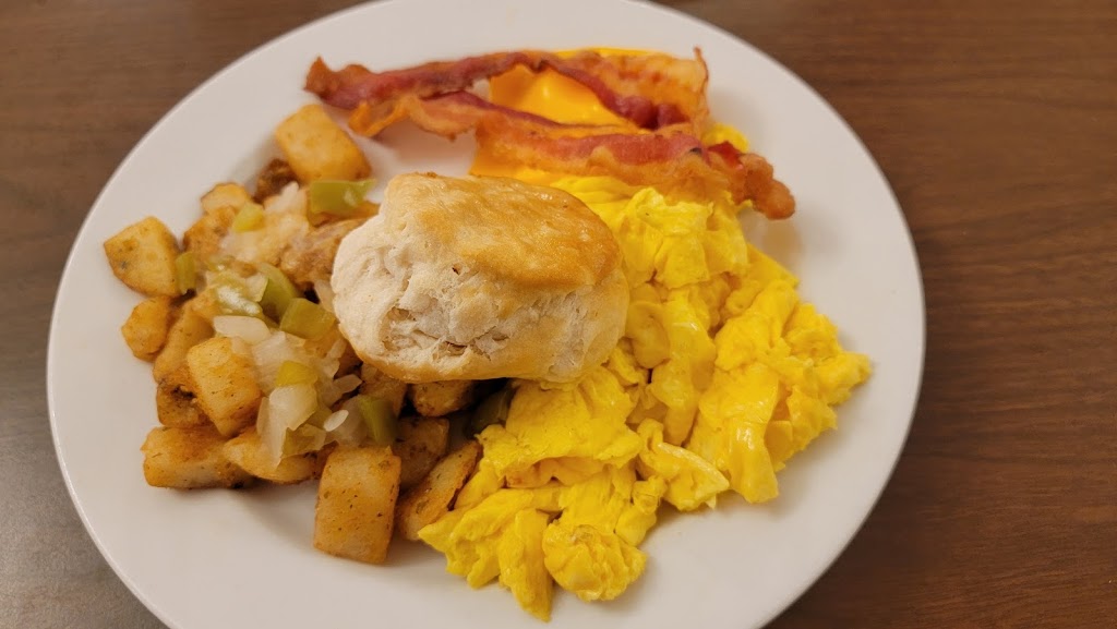 Dining at Spring Mill Inn | restaurant | Trail 3, Mitchell, IN 47446, USA | 8128494508 OR +1 812-849-4508