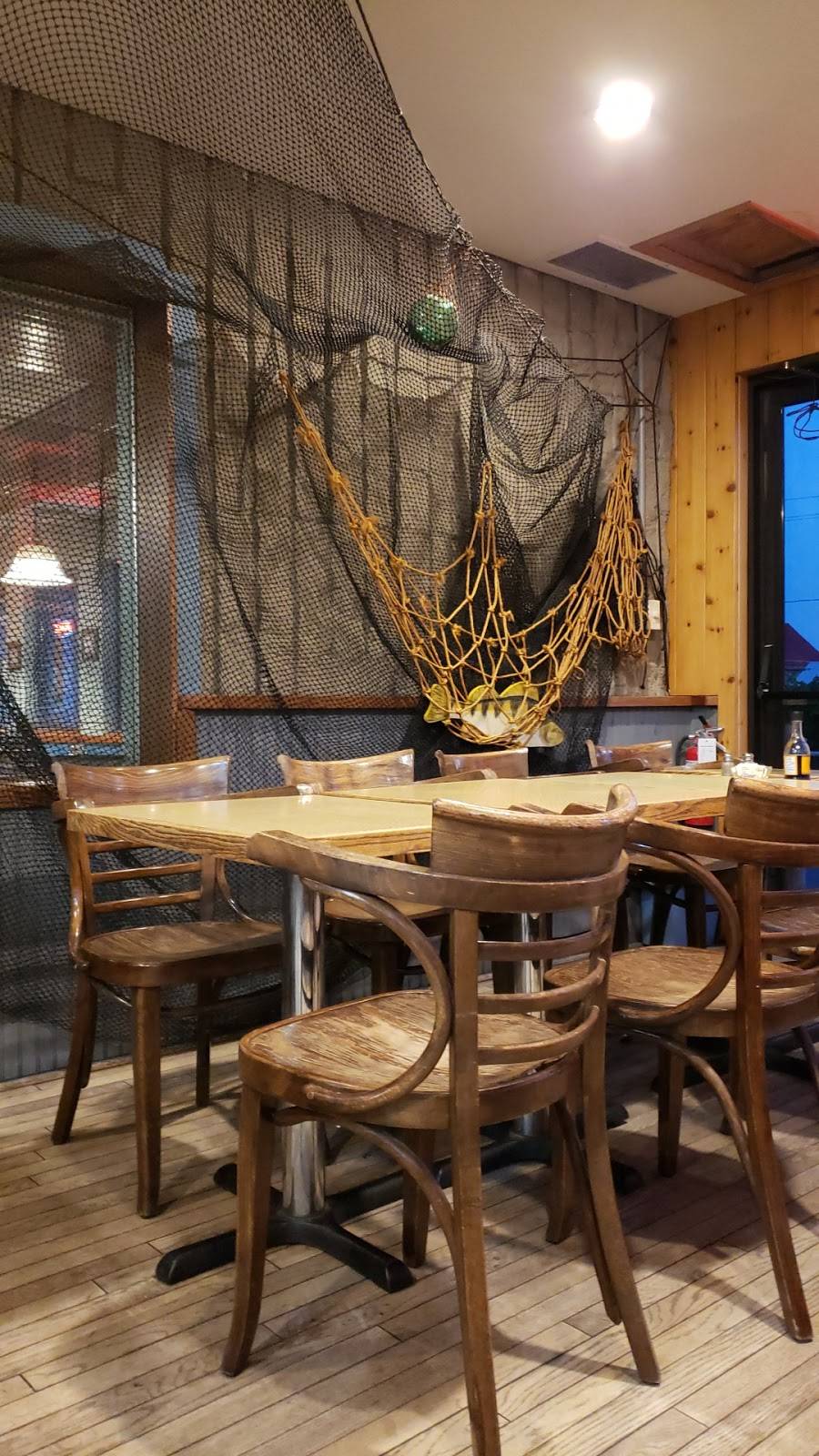 Fishermans Catch Bar & Restaurant | restaurant | 18 Walker St, Port Dover, ON N0A 1N0, Canada | 5195831801 OR +1 519-583-1801