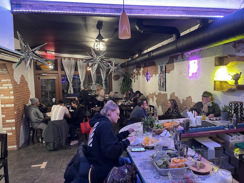 La Eskina Indy | restaurant | 641 Virginia Ave, Indianapolis, IN 46203, USA | 3174929467 OR +1 317-492-9467