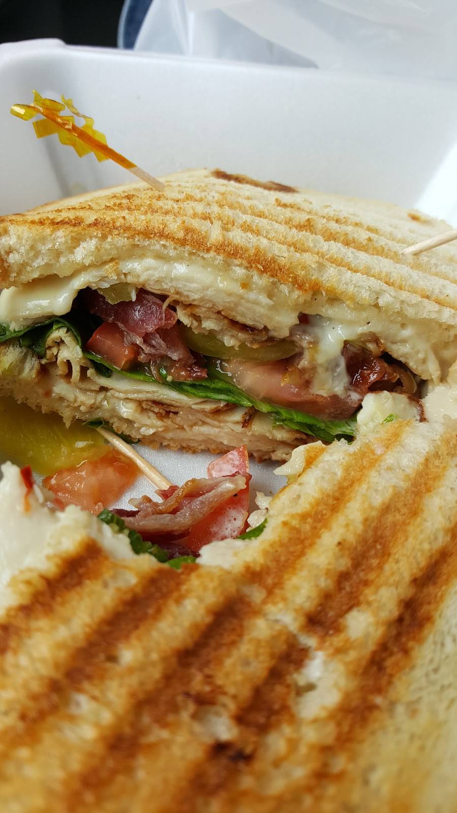 Lunchbox Market | meal takeaway | 609 2nd St, Webster City, IA 50595, USA | 5158321678 OR +1 515-832-1678